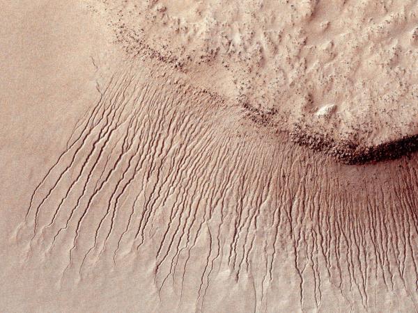 de l'eau liquide sur Mars